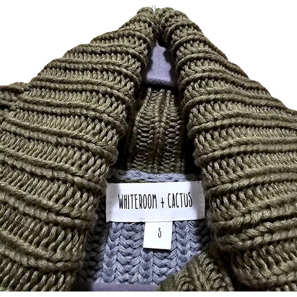 Colorblock Turtleneck Cable Knit Sweater By Whiteroom + Cactus S Acrylic & Cotto - Picture 3 of 7